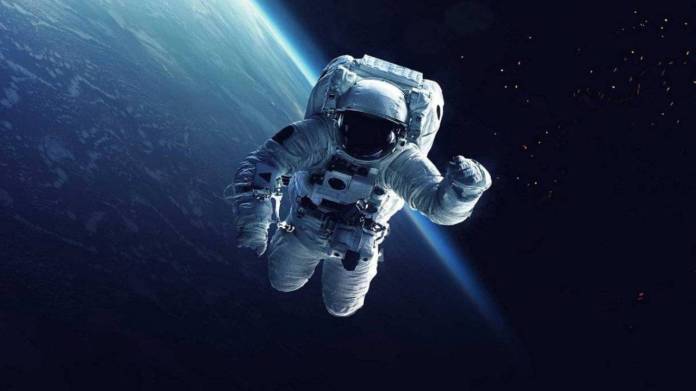 Russia Shoots The First Outer Space Movie With Four Non-Professional Crew