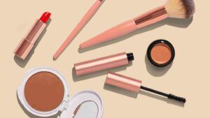 4 Beauty Product Dangers You Are Unaware Of