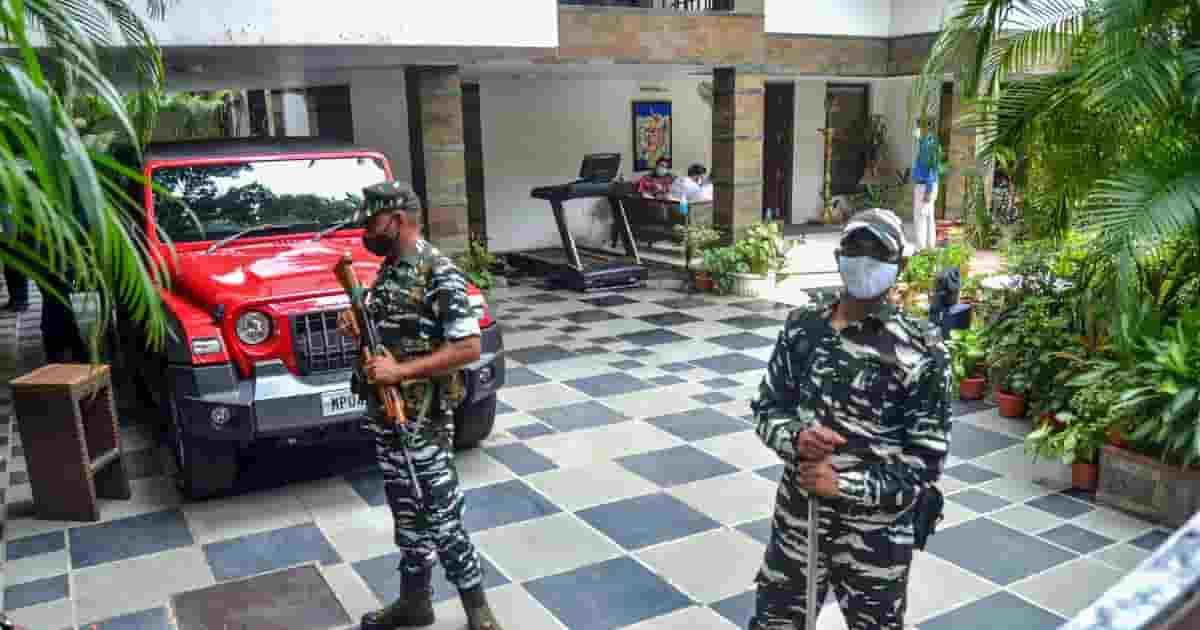 Suspicious Income Tax Raids Conducted In The Offices Of Dainik Bhaskar Agency