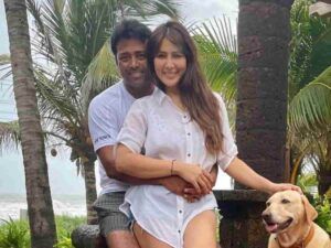 Leander Paes Makes His Relationship With Kim Sharma Official