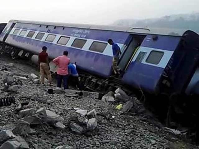 bikaner-guwahati-train-accident