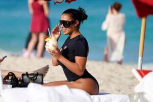 Kim Kardashian lookalike Chaney Jones: Kanye West’s New Girlfriend